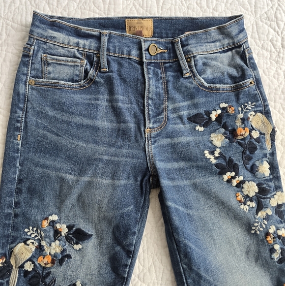 Driftwood Jackie Mid Rise Skinny Embroidered Bird Blue Jeans Size 25 - Picture 3 of 15